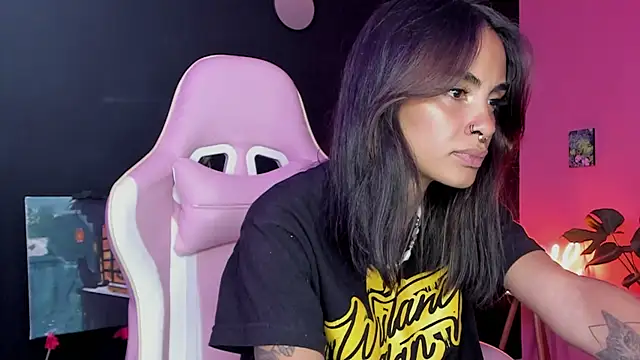 Juanadearco5 online show from February 8, 8:42 pm