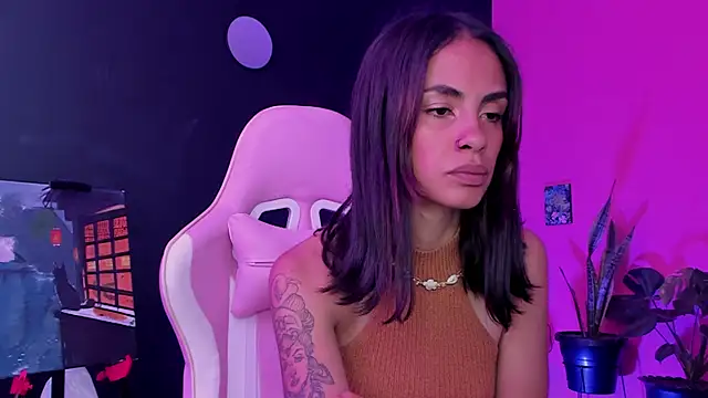 Juanadearco5 online show from February 19, 1:28 pm