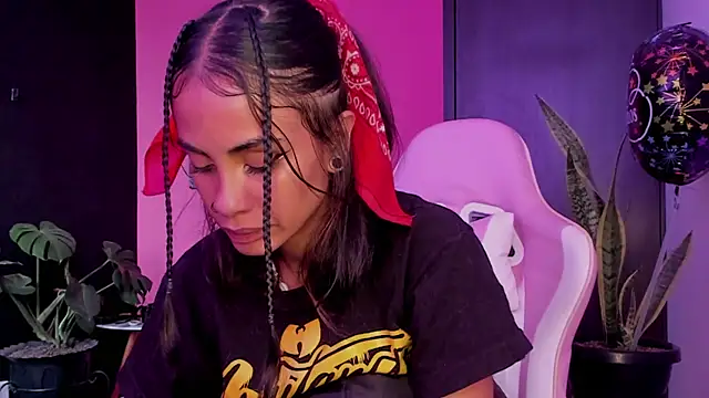 Juanadearco5 online show from March 20, 4:42 pm