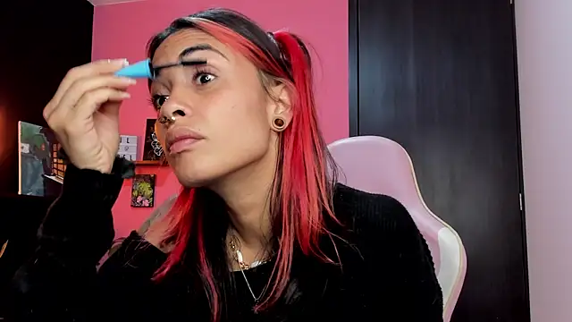 Juanadearco5 online show from September 19, 11:05 pm