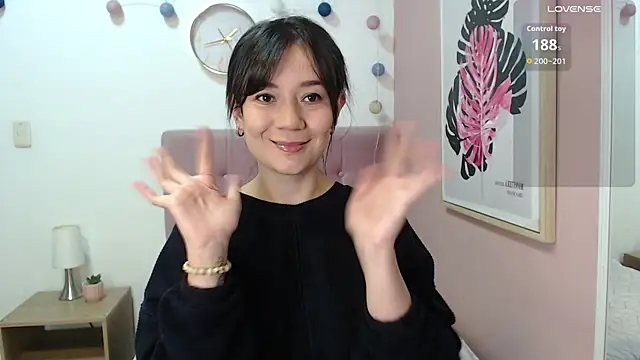 lanna 1878 online show from September 19, 1:34 pm