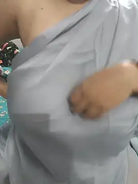 Snapshot of hot_bhabi_kolkata chatting on February 17, 6:15 pm hot bhabi kolkata online show from February 17, 6:15 pm