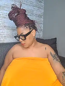 Snapshot of ExclusiveLeexx chatting on January 16, 1:14 pm ExclusiveLeexx online show from January 16, 1:14 pm