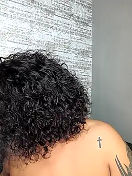 Snapshot of ExclusiveLeexx chatting on February 12, 9:52 am ExclusiveLeexx online show from February 12, 9:52 am