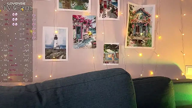 Snapshot of CarolineLovers chatting on February 7, 1:15 am CarolineLovers online show from February 7, 1:15 am