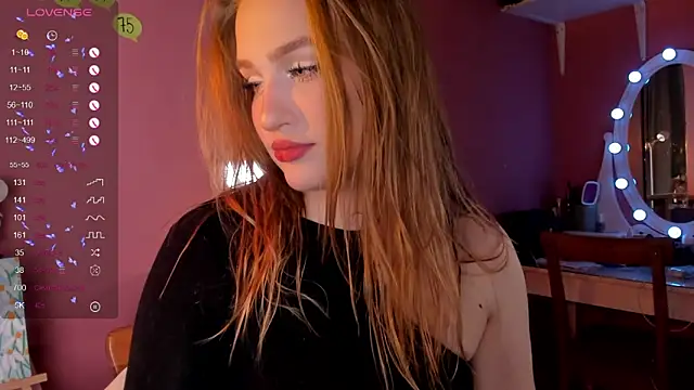 Snapshot of CarolineLovers chatting on September 22, 8:44 pm CarolineLovers online show from September 22, 8:44 pm