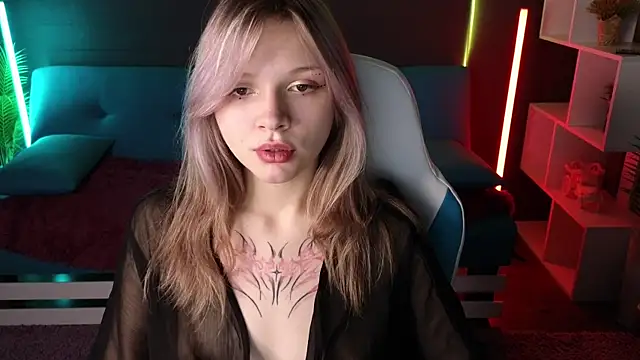 LitaBrom online show from December 7, 10:45 am