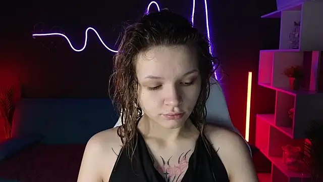 LitaBrom online show from January 27, 1:05 am