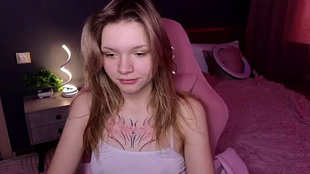 LitaBrom online show from February 7, 4:16 am