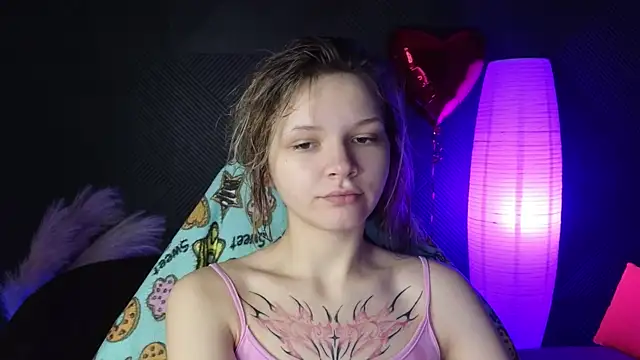 LitaBrom online show from February 14, 1:13 am