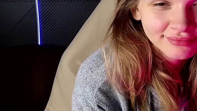 LitaBrom online show from September 25, 1:53 am