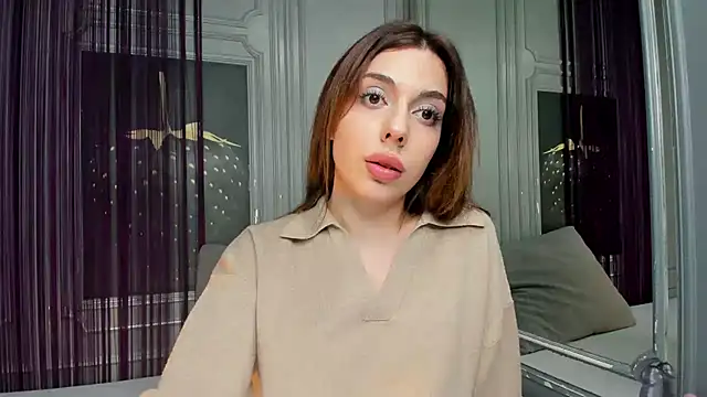 Snapshot of eva_lim chatting on December 10, 3:44 pm eva lim online show from December 10, 3:44 pm