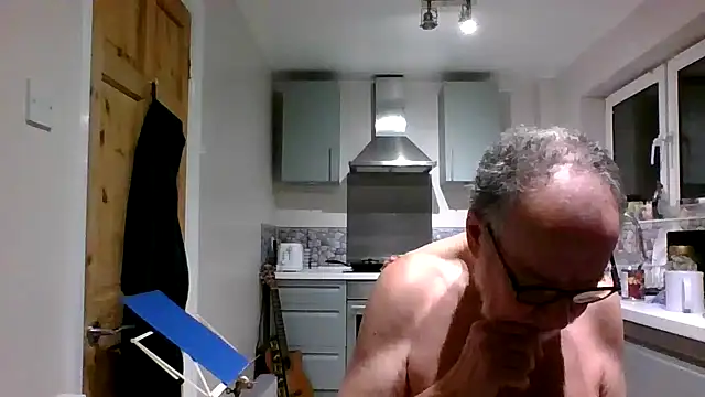 jimmybenido online show from December 16, 5:22 pm