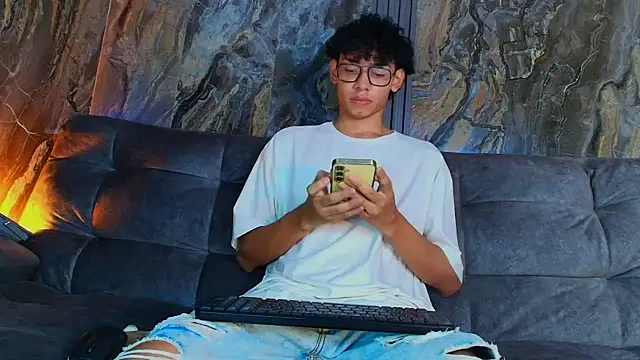 Daviid laidd online show from January 18, 12:57 am