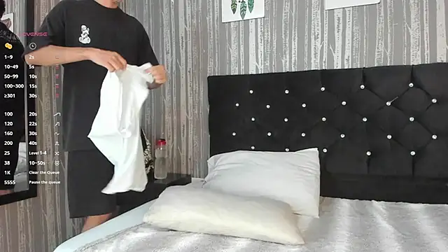 Daviid laidd online show from September 12, 8:09 pm