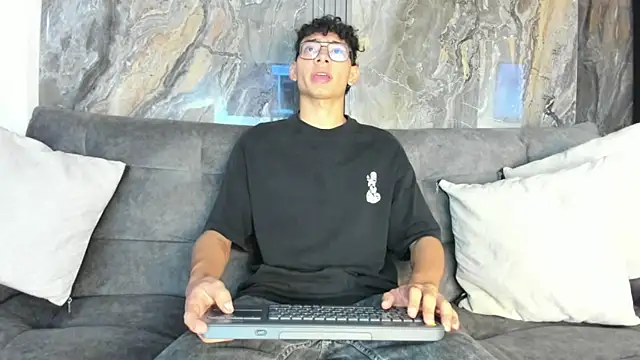 Daviid laidd online show from October 7, 8:17 pm