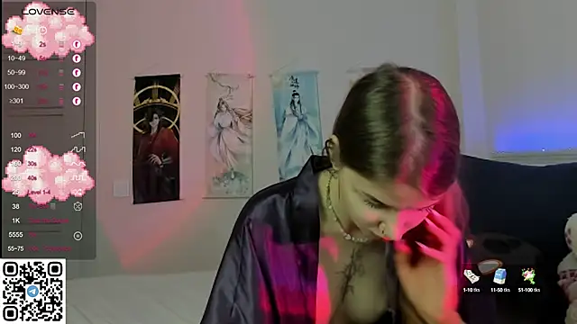 Snapshot of JorRoger chatting on December 19, 10:21 pm JorRoger online show from December 19, 10:21 pm