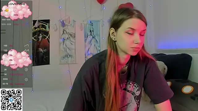 Snapshot of JorRoger chatting on February 14, 10:25 pm JorRoger online show from February 14, 10:25 pm