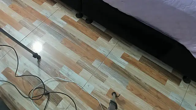 1lovelygirls online show from March 17, 12:04 pm