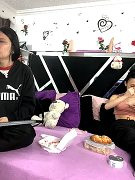 1lovelygirls online show from October 6, 12:13 pm