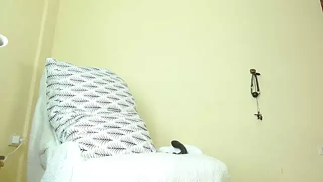 jeilerth online show from September 30, 11:26 am