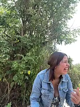 lalilamassu1 online show from February 2, 4:22 pm