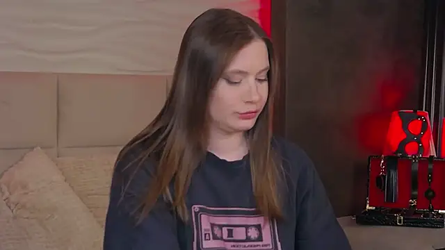 ChloeMarsch online show from January 26, 2:41 pm