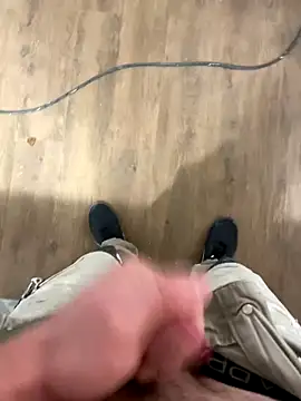 dimitriei online show from December 5, 10:33 am