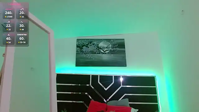 Snapshot of -MiaDelight- chatting on October 29, 2:52 pm -MiaDelight- online show from October 29, 2:52 pm