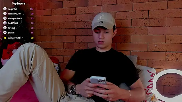 Ares Dickson online show from December 10, 8:51 am