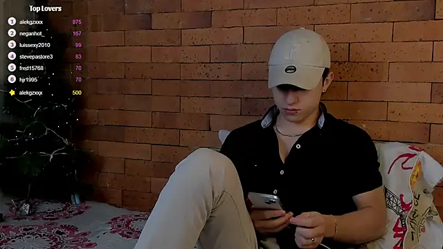 Ares Dickson online show from December 15, 7:13 am