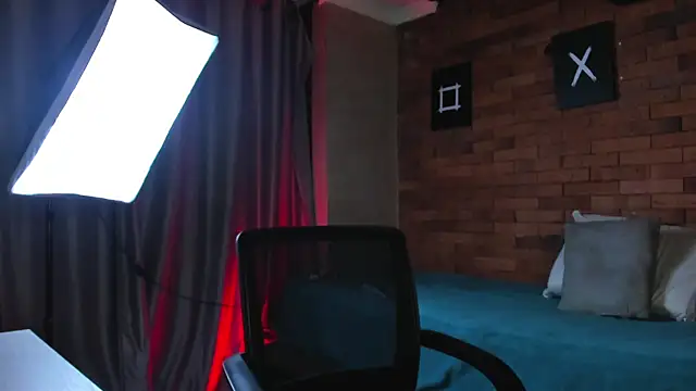 Ares Dickson online show from February 10, 5:58 am