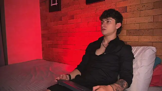 Ares Dickson online show from March 16, 4:30 am