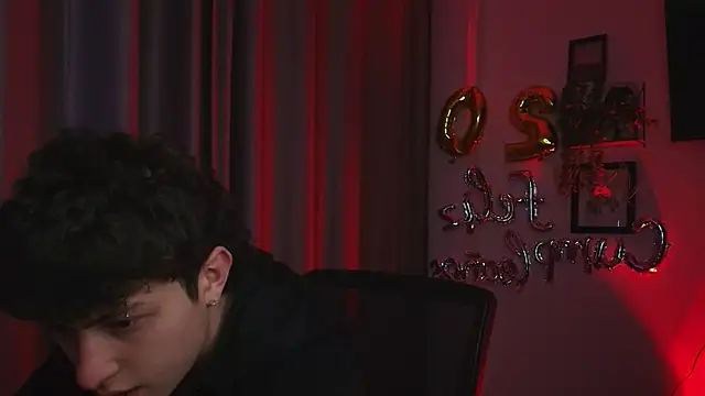 Ares Dickson online show from September 27, 3:44 am