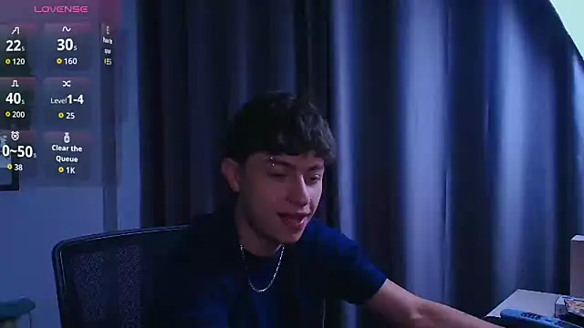 Ares Dickson online show from October 31, 2:34 am