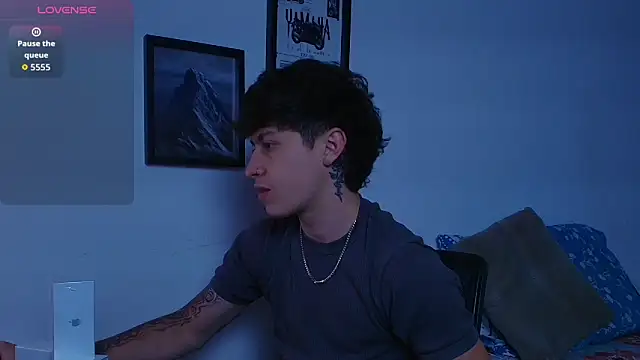 Ares Dickson online show from November 20, 4:01 am