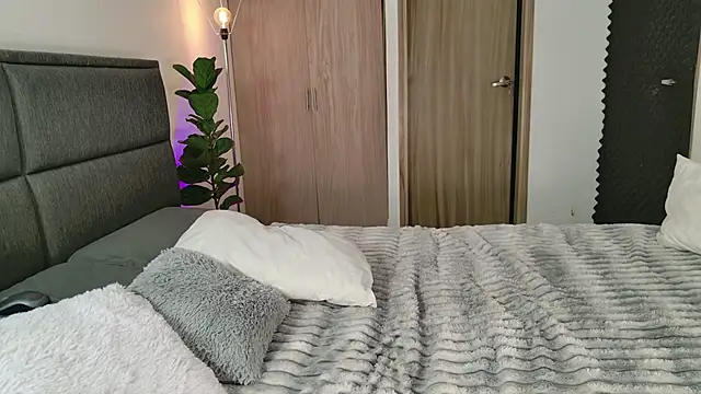 Snapshot of lady_ni_ chatting on September 24, 12:52 pm lady ni online show from September 24, 12:52 pm