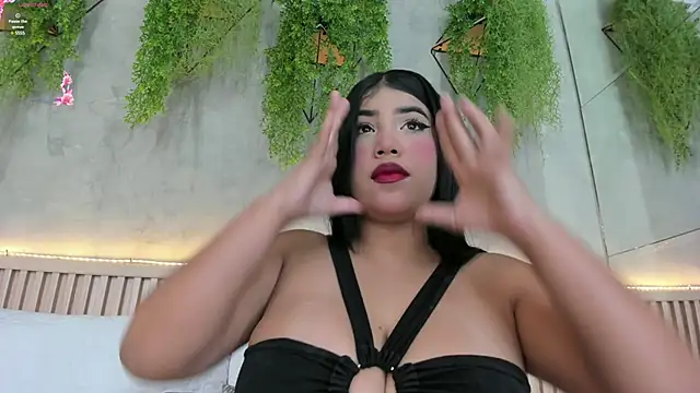 Snapshot of Lana_Lann chatting on January 27, 11:54 am Lana Lann online show from January 27, 11:54 am