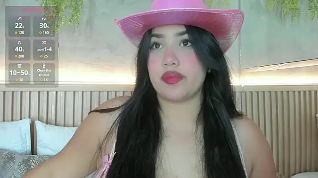 Snapshot of Lana_Lann chatting on November 28, 11:57 am Lana Lann online show from November 28, 11:57 am