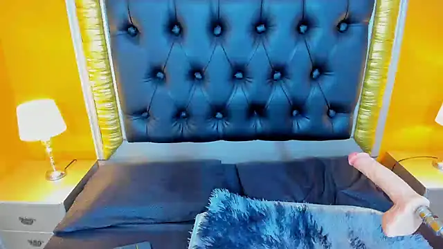 Snapshot of AniEvans_ chatting on March 14, 10:39 am AniEvans online show from March 14, 10:39 am