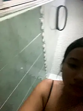 Snapshot of AniEvans_ chatting on October 2, 3:35 am AniEvans online show from October 2, 3:35 am