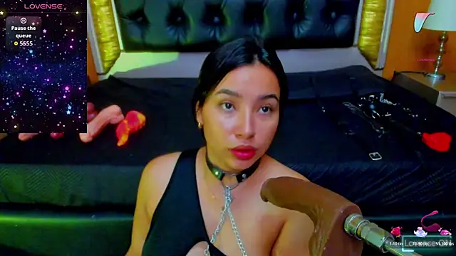 Snapshot of AniEvans_ chatting on October 20, 11:21 am AniEvans online show from October 20, 11:21 am