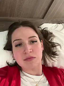 Snapshot of nerdynina chatting on January 21, 4:54 am nerdynina online show from January 21, 4:54 am