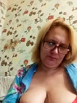 Forest-Lady online show from September 25, 3:38 pm