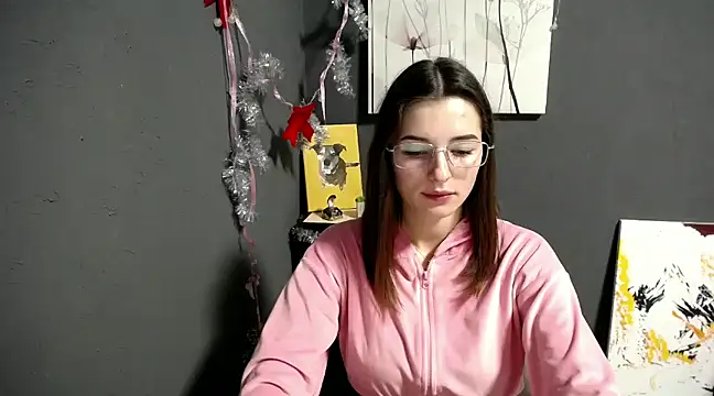 lady olivia  online show from January 6, 2:14 pm