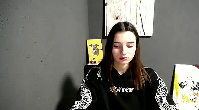 lady olivia  online show from January 18, 3:59 pm