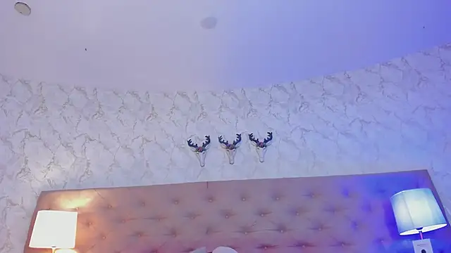 SofieReyes online show from March 5, 7:38 pm