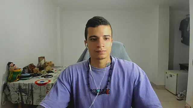 Balo lovers online show from February 7, 2:26 pm