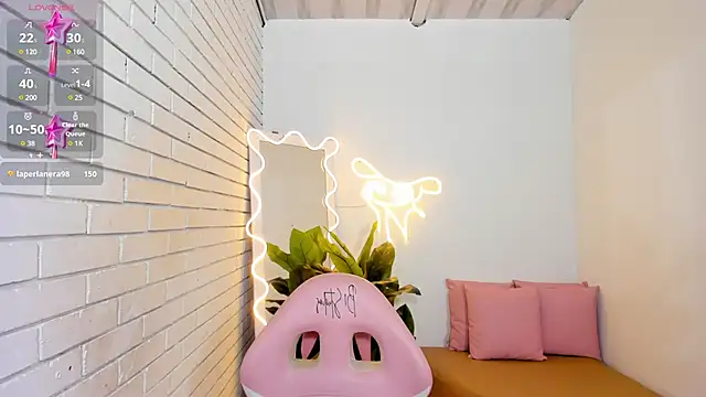 Chiara tay online show from February 5, 10:22 pm