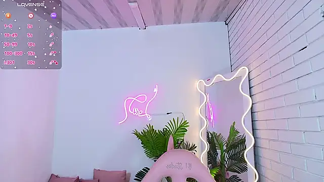 Chiara tay online show from March 13, 6:05 am